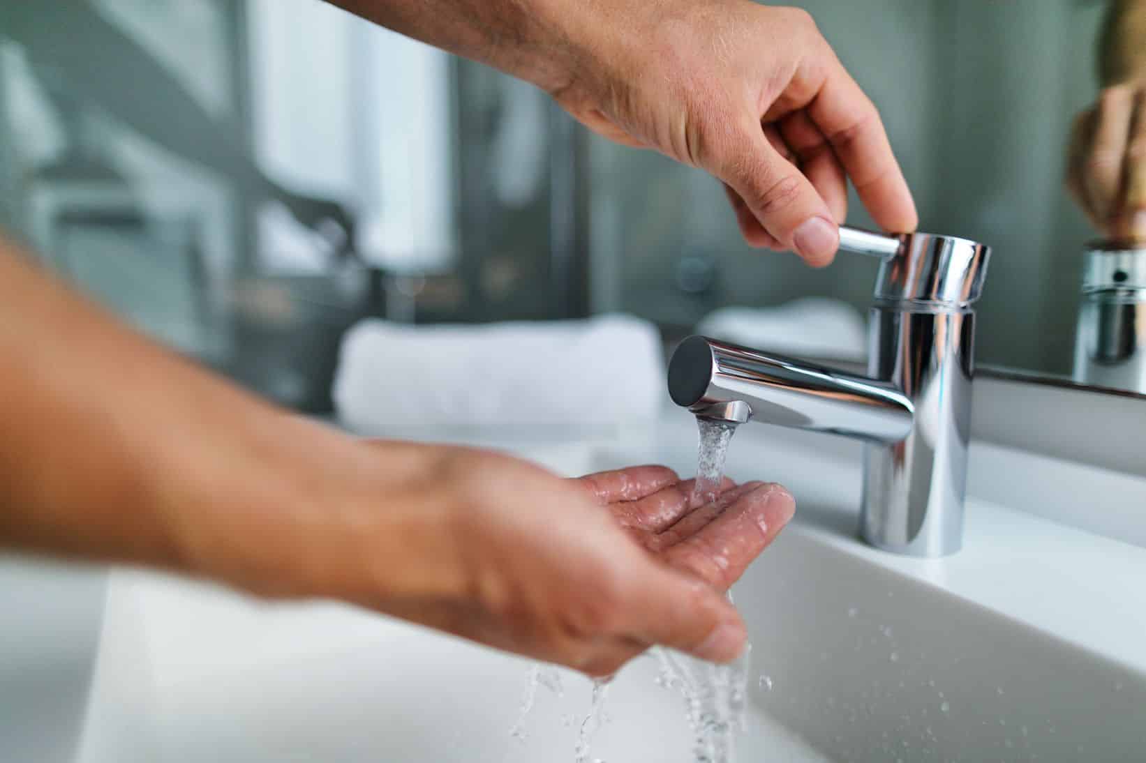 low_water_pressure_on_bathroom_faucet.jpeg
